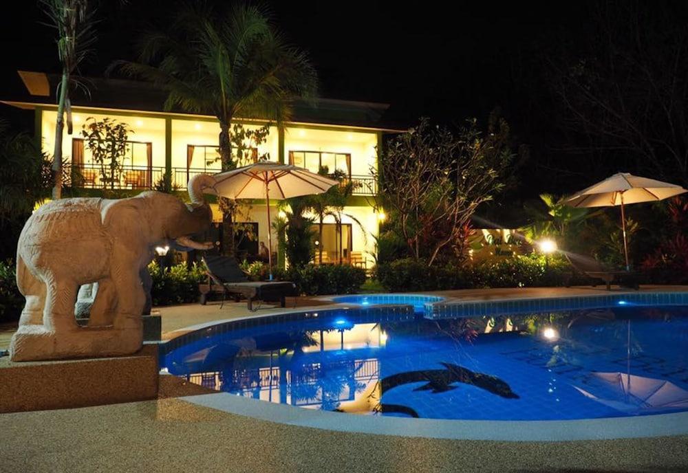 Bai Bai Home Khao Lak Bagian luar foto